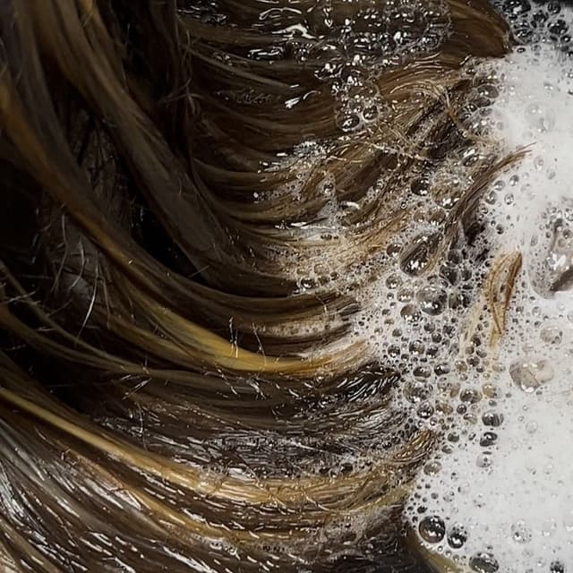 Weekly Wash 🧴 at Rae Dawn Hair in Bowling Green, KY